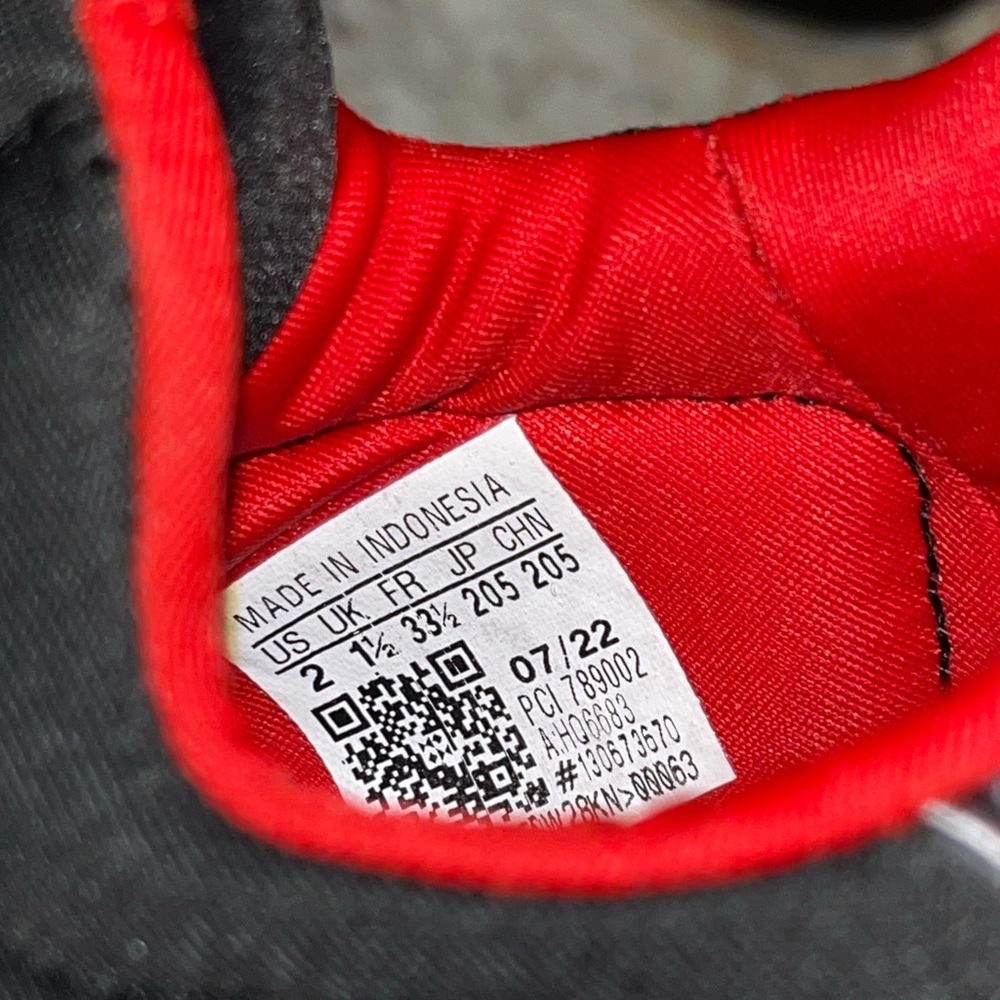 adidas Kids' Sneakers in Red and Black Plaid - Picture 9 of 9